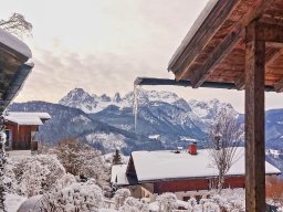 Blick auf die Torsäule